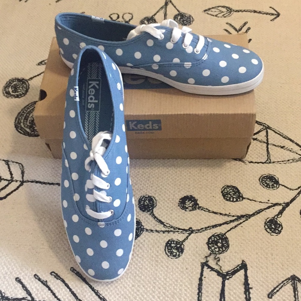 Keds quick strike blue dots
